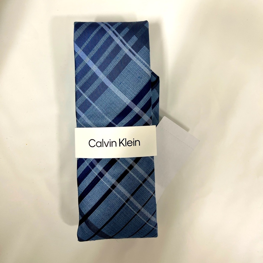 Calvin Klein Blue Plaid Skinny Tie for Men - NEW WITH TAGS
